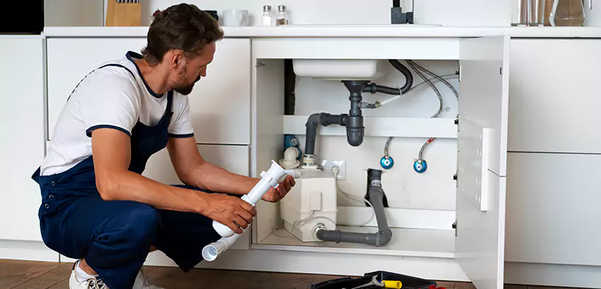 Plumbers for Frozen Pipes in Brooklyn